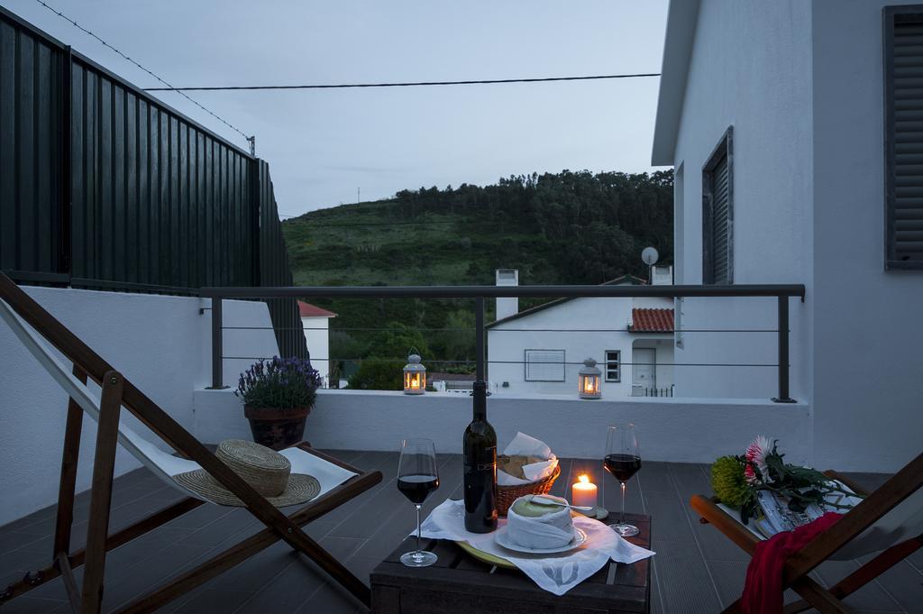 Beachouse - Surf, Bed & Breakfast Ericeira Exterior foto